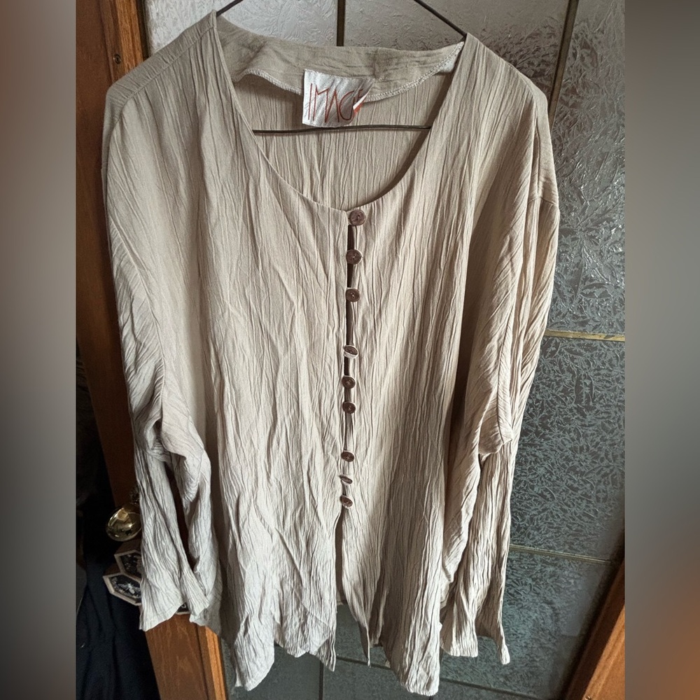 IMAGE BUTTON DOWN SHIRT PTP 24”